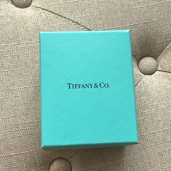 Tiffany&Co Jewelry Box - Picture 2 of 4